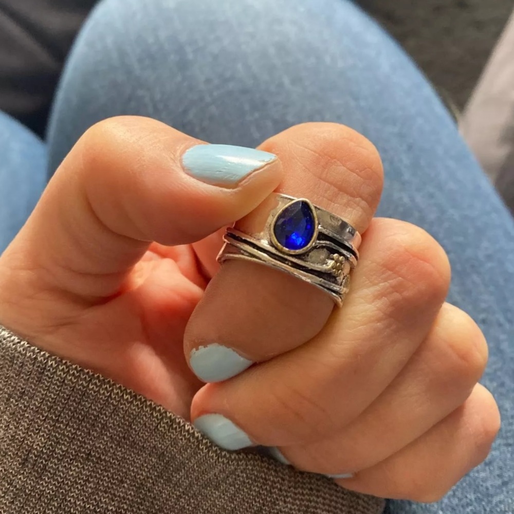 💍 BOHO Carved Floral Leaf CZ Crystal Ring 💍 - Picture 3 of 5